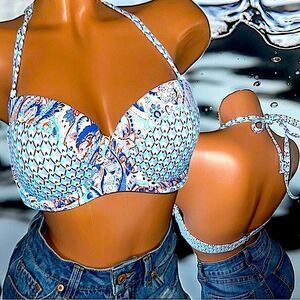 Victoria’s Secret Swimwear l Bikini top l Underwire l 34C l EUC